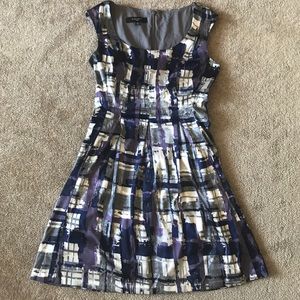 Nine West Fit and Flare Dress w/ Pockets, Size 8